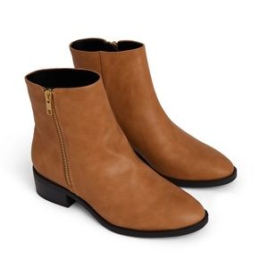 Matt & Nat Women's Vegan Liman Zip-UP Boots Nude